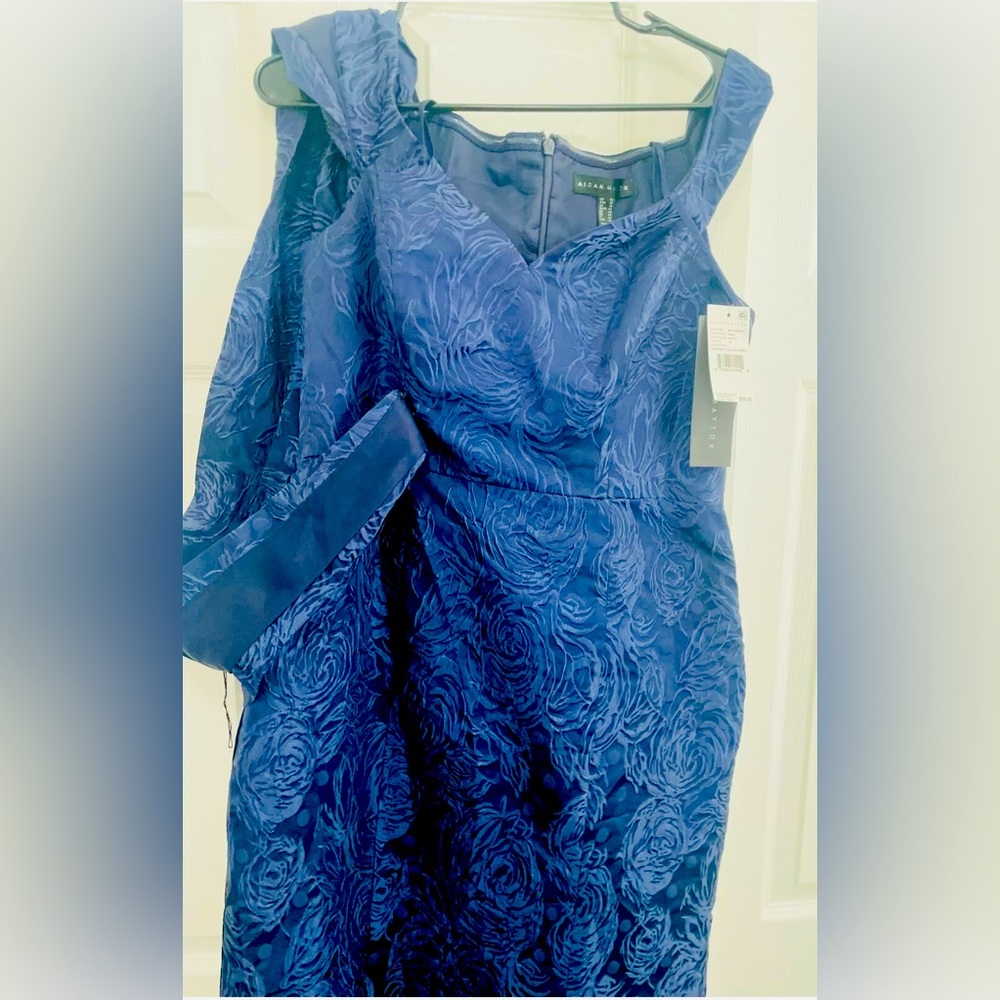 Aidan Mattox Navy Blue beautiful Brand new dress
